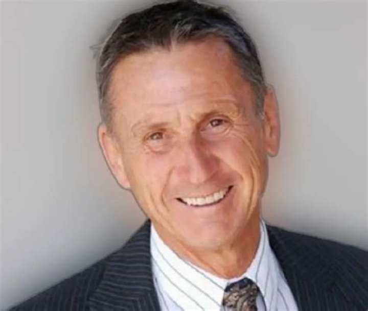 Martin Horsey Wikipedia Bio Age Height And Partner