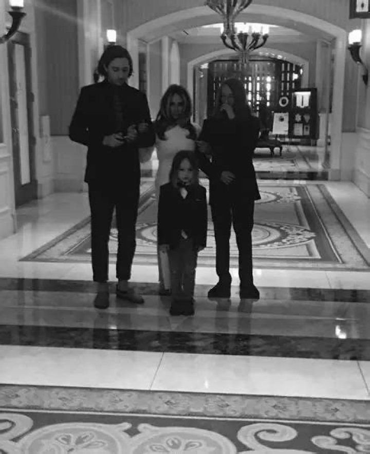 Rebecca Robertson Wiki, Age, Net Worth, Wedding