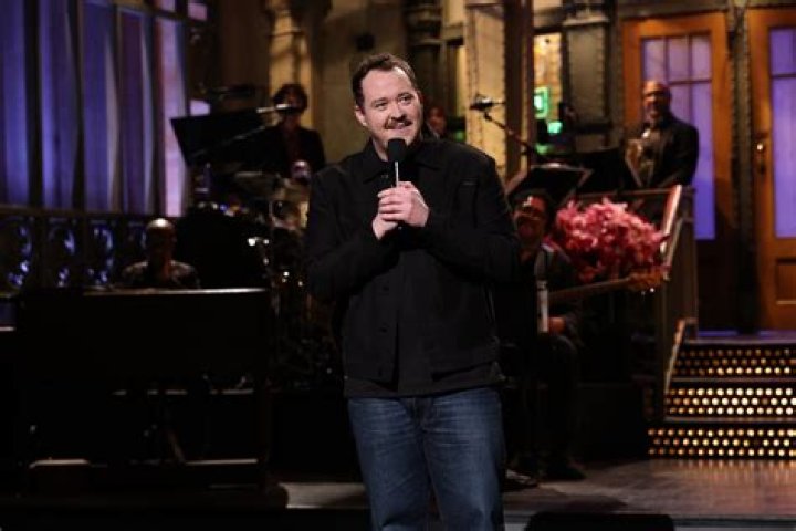 Shane Gillis' SNL monologue meets 'dead silent' crowd but one joke pulled through