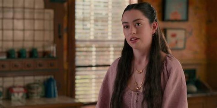 Sweet Magnolias' Anneliese Judge age, Instagram, height, and more about the Annie Sullivan actress