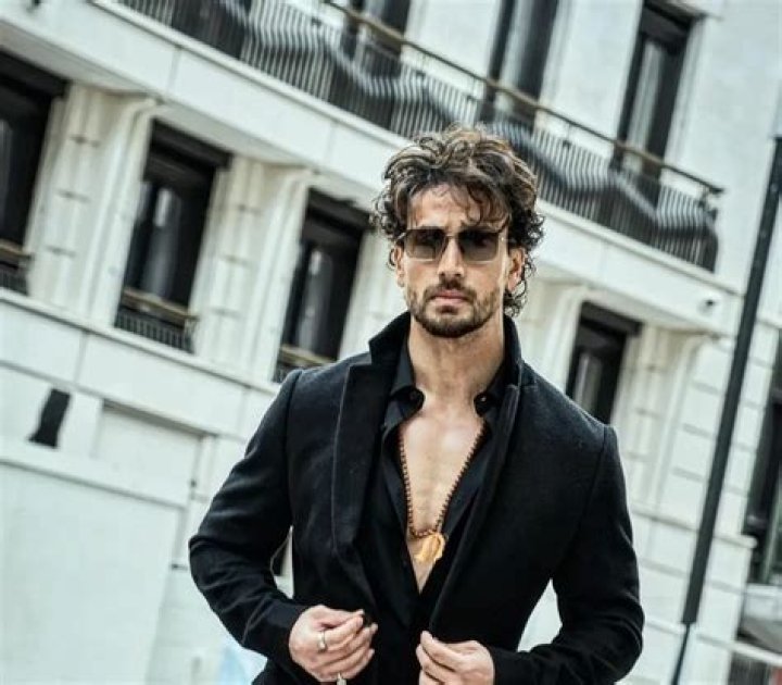 Tiger Shroff Pets - Celebrity Pets