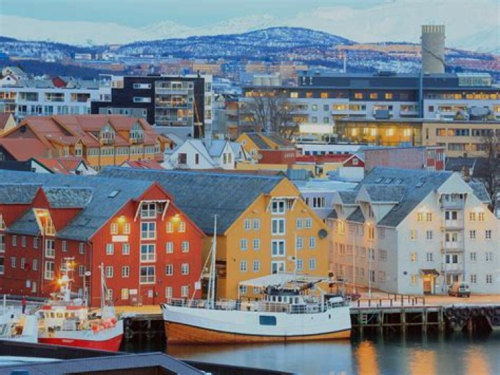 Tromso Cruises: Cruises to Tromso, Norway